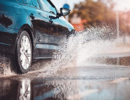 Conduzir com Chuva: Como Evitar Derrapagens e Acidentes